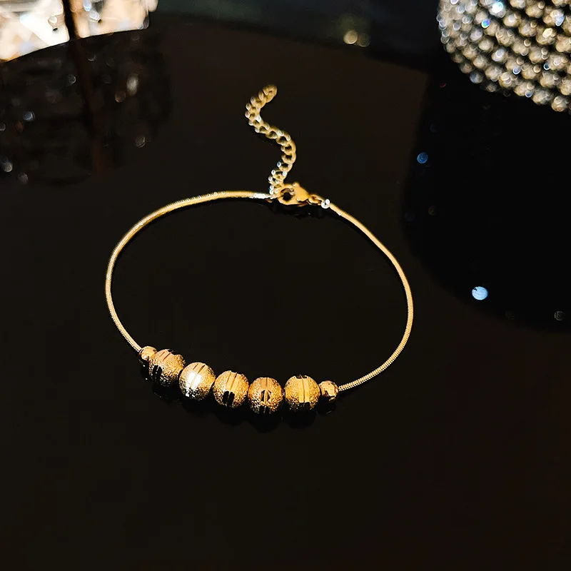 Pulseira Feminina Ajustável com Zircônias Brilhantes: Elegância Banhada a Ouro ou Prata - Imagem 10